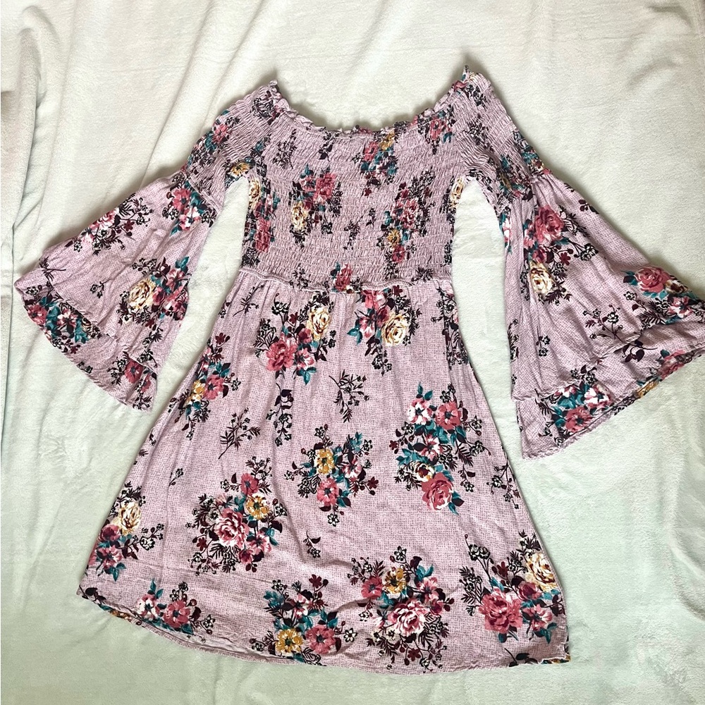 Floral off the shoulder bell sleeve dress
